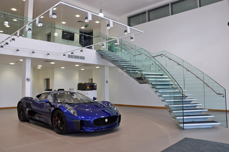 Illustration for article titled Can James Bond Push The Jaguar C-X75 Into Production?